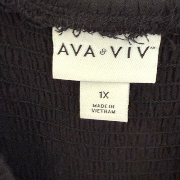 Ava & Viv Black Maxi Dress with Ruffle Detail - Picture 2 of 5